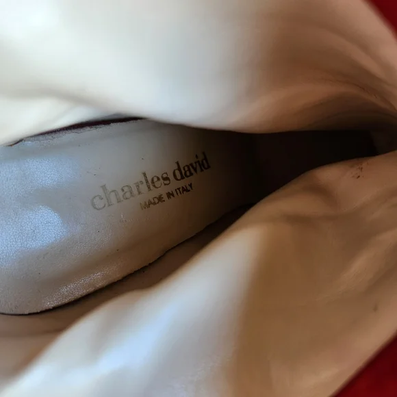 Charles David Lula Fringe Trim Suede Bootie Red Ankle Boot High Heels Size 7 - Picture 10 of 16